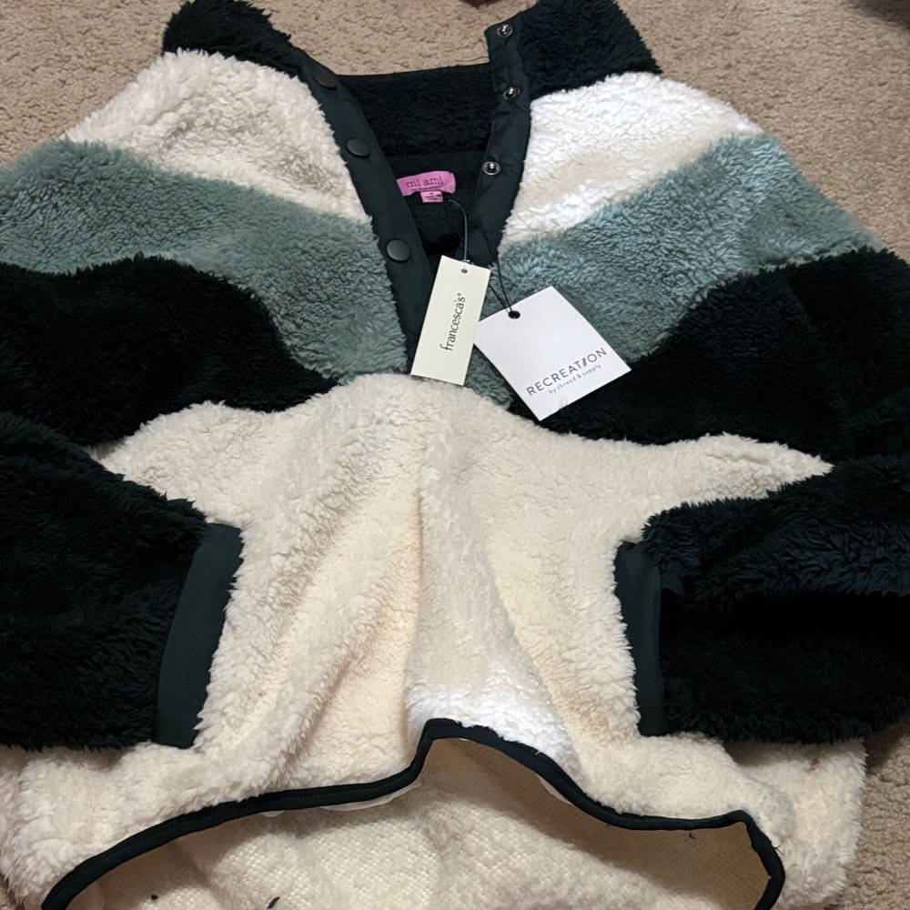 Francesca's Collections Black, Green, and Cream Sweater